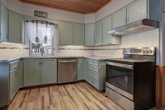 $449,900 | N1815 Municipal Drive, Greenville, WI 54942