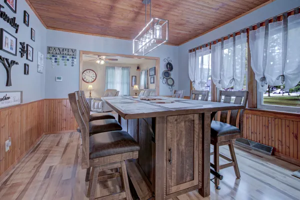 $449,900 | N1815 Municipal Drive, Greenville, WI 54942