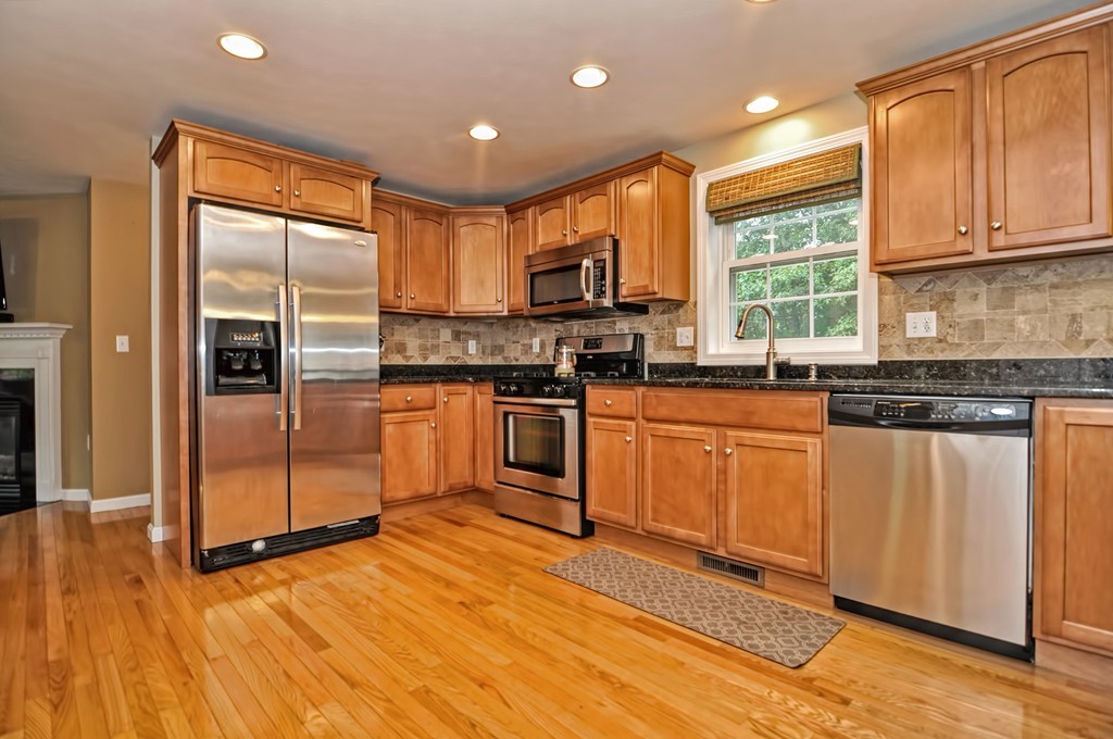 10 Bufton Farm Road Clinton, MA 01510 - Photo 5 of 30 Gallery Image 5