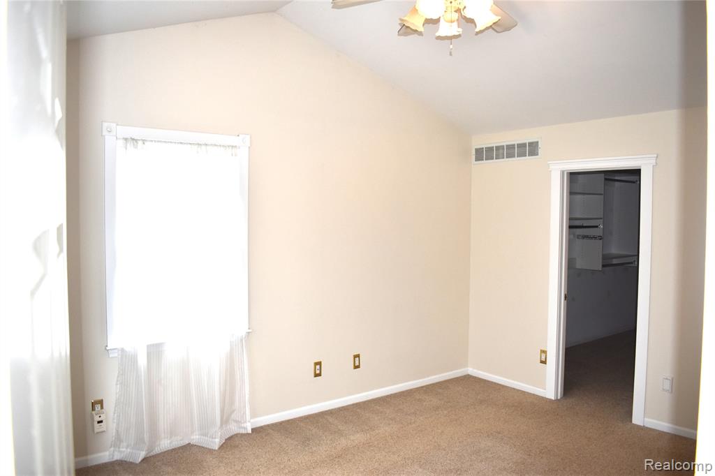 10155 Roberts Road Gregory, MI 48137 - Photo 12 of 28