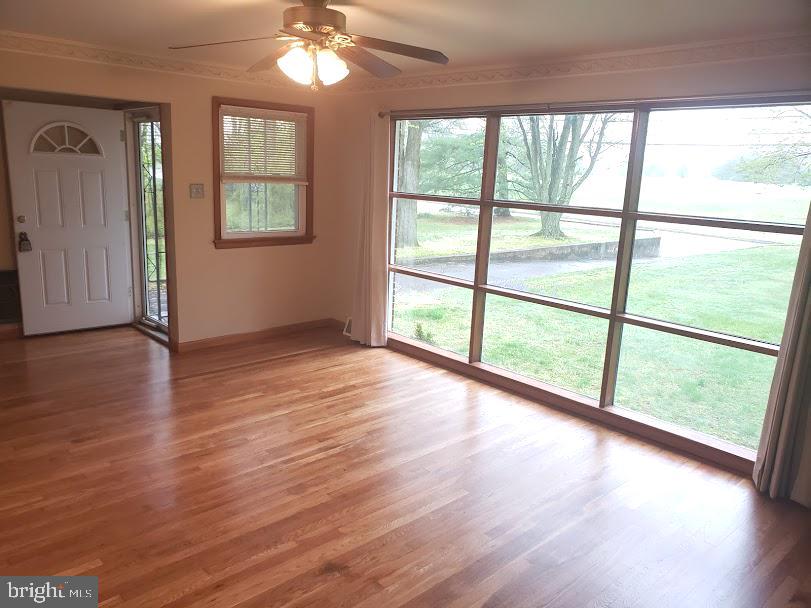 436 Main Street Lumberton, NJ 08048 - Photo 13 of 33 Newly Re-Finished Hardwood Floors in Living Room