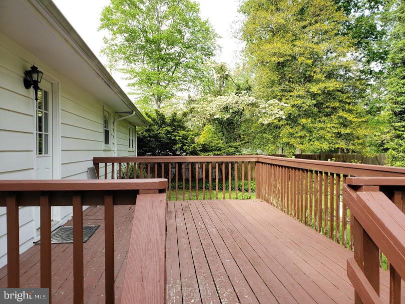 436 Main Street Lumberton, NJ 08048 - Photo 8 of 33 Large Deck