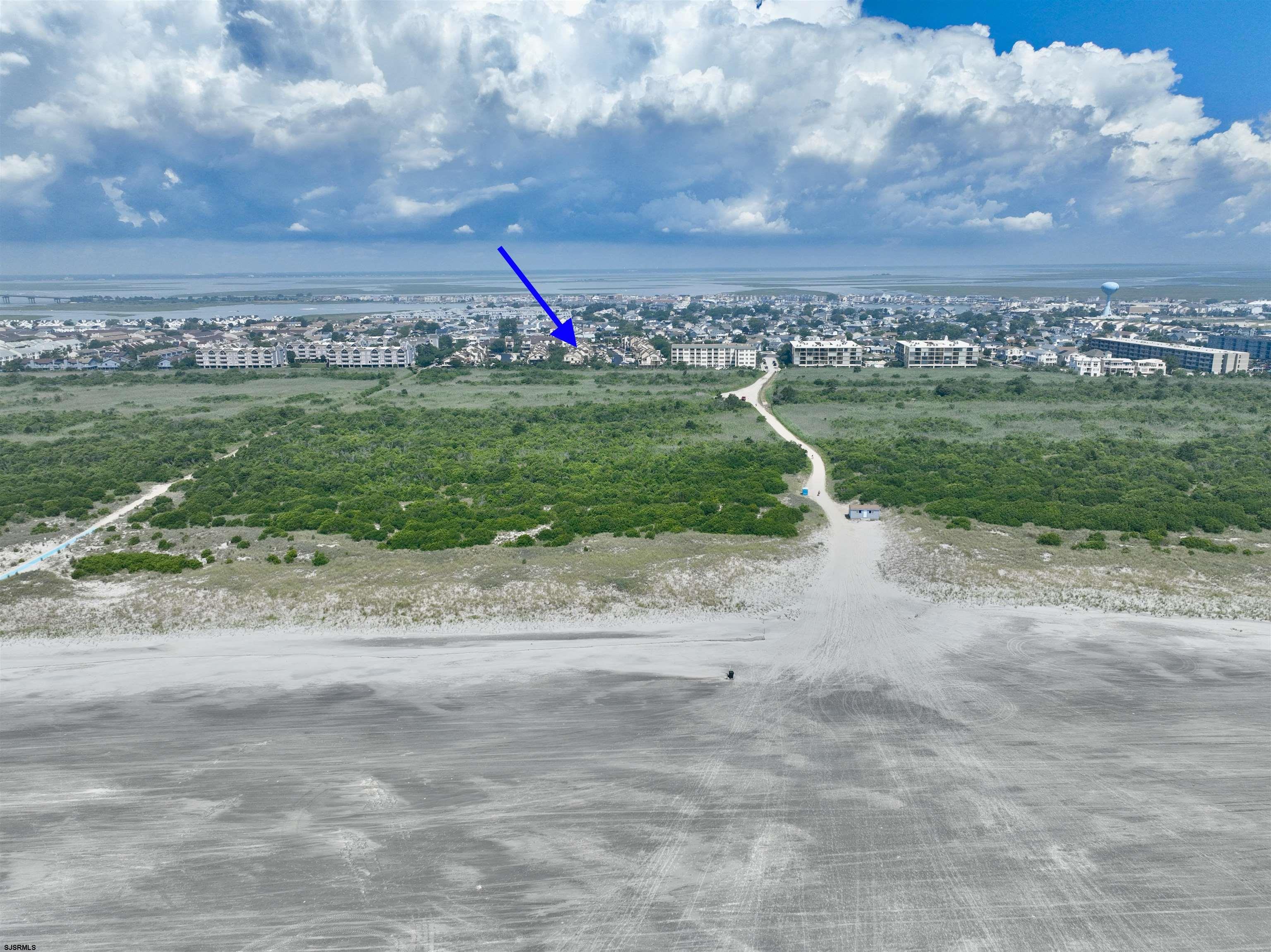 39 Beacon Lane Brigantine, NJ 08203 - Photo 9 of 14 an aerial view of a city