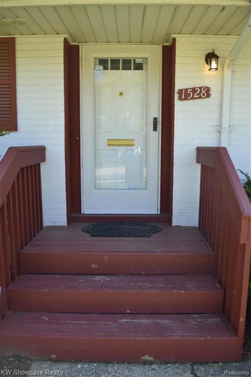 1528 East Maple Road Birmingham, MI 48009 - Photo 4 of 22