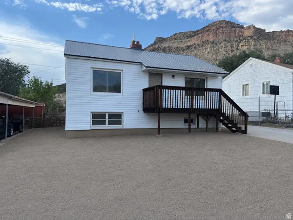 $210,000 | 531 Edgehill Drive, East Carbon, UT 84539