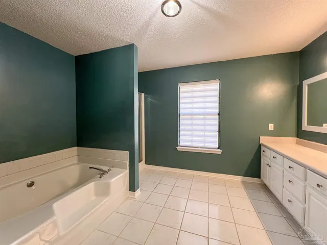 $1,999 | 9703 Quail Hollow Boulevard, Pensacola, FL 32514