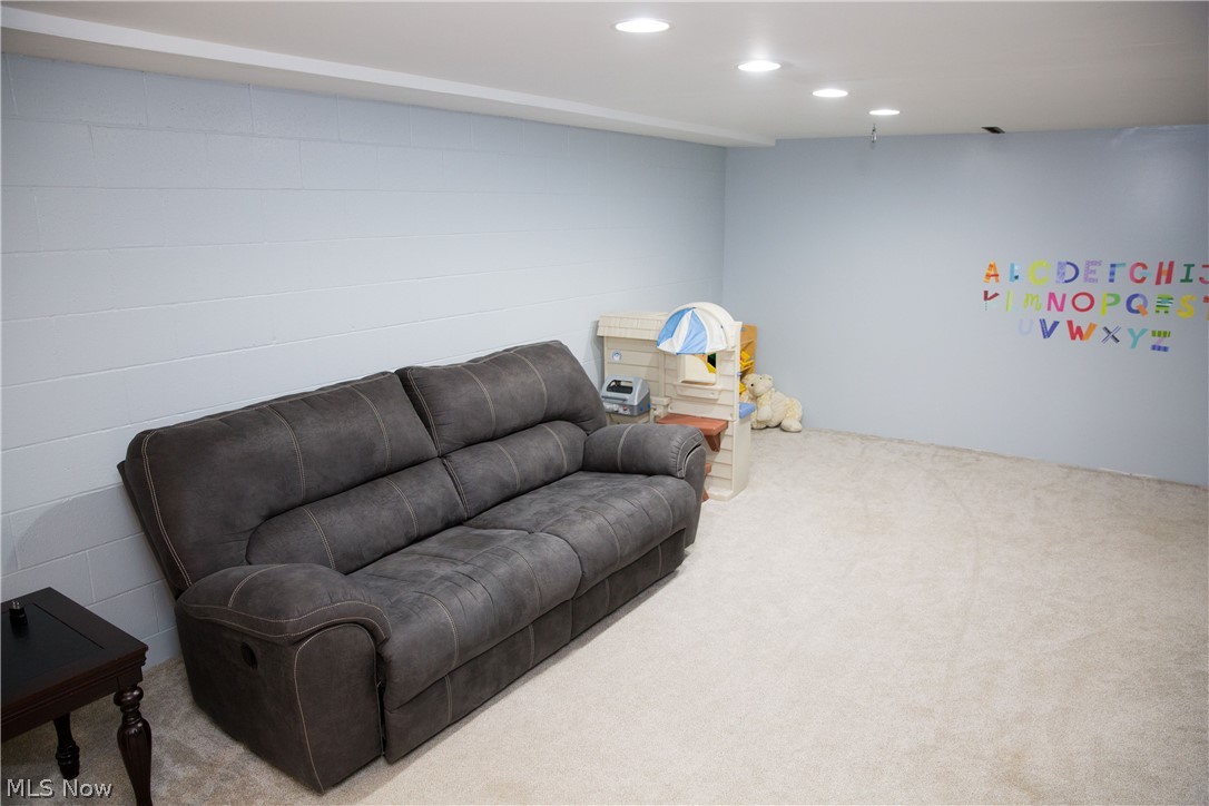 2865 Eastern Road Rittman, OH 44270 - Photo 12 of 30 Gallery Image 12