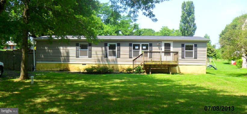 7776 Solomons Island Road Owings, MD 20736 - Photo 2 of 12 Exterior Front