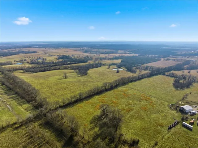 $615,000 | 80-ac South Wagonor Road, Garden City, MO 64747