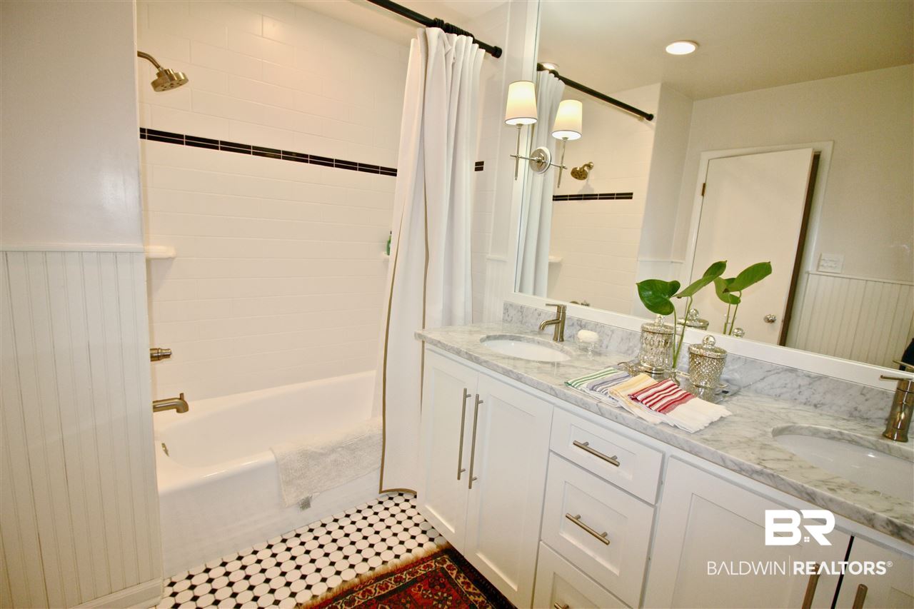 54 Ridgelawn Drive East Mobile, AL 36608 - Photo 17 of 32