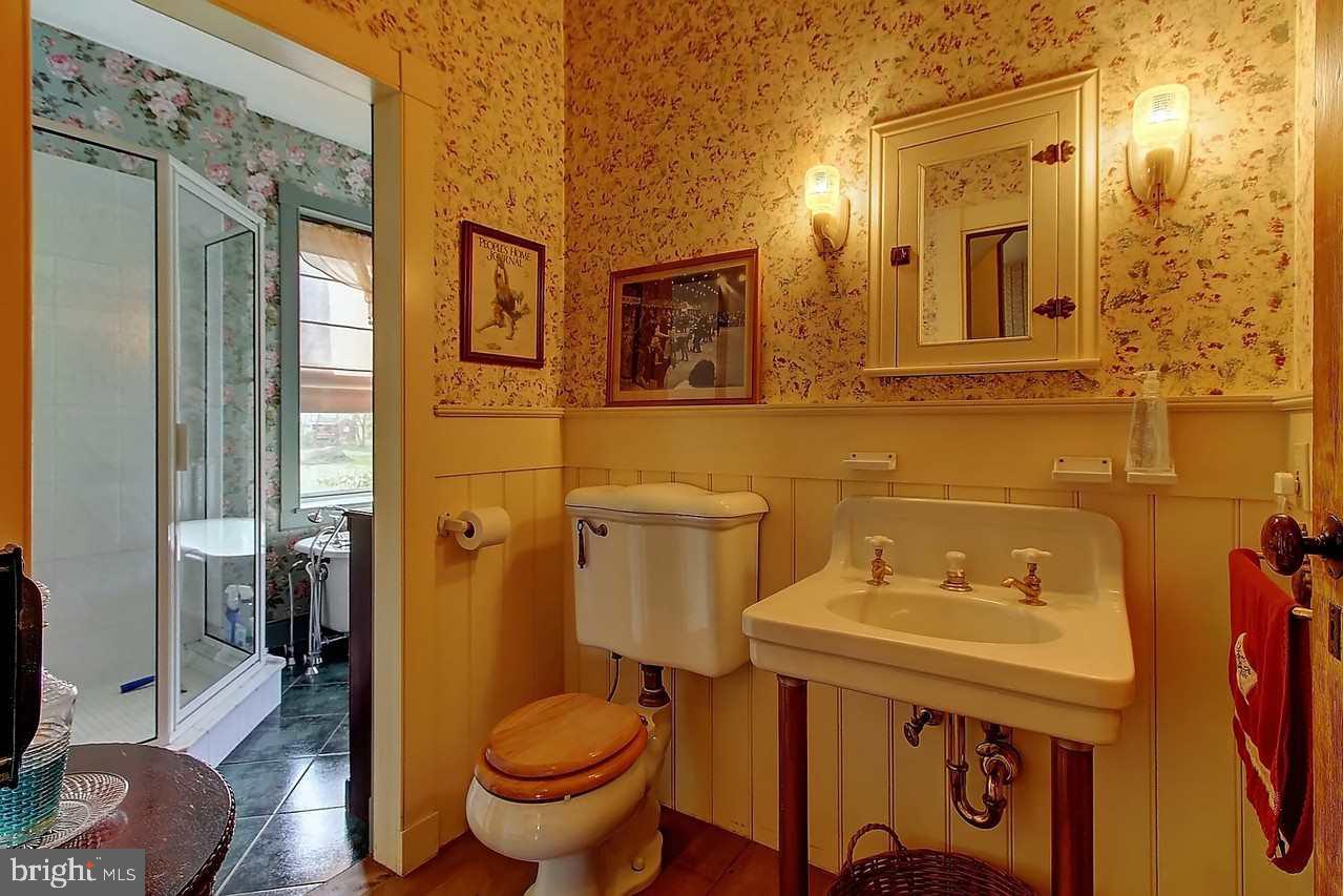 4140 Lewisberry Road York, PA 17404 - Photo 16 of 36 Gallery Image 16