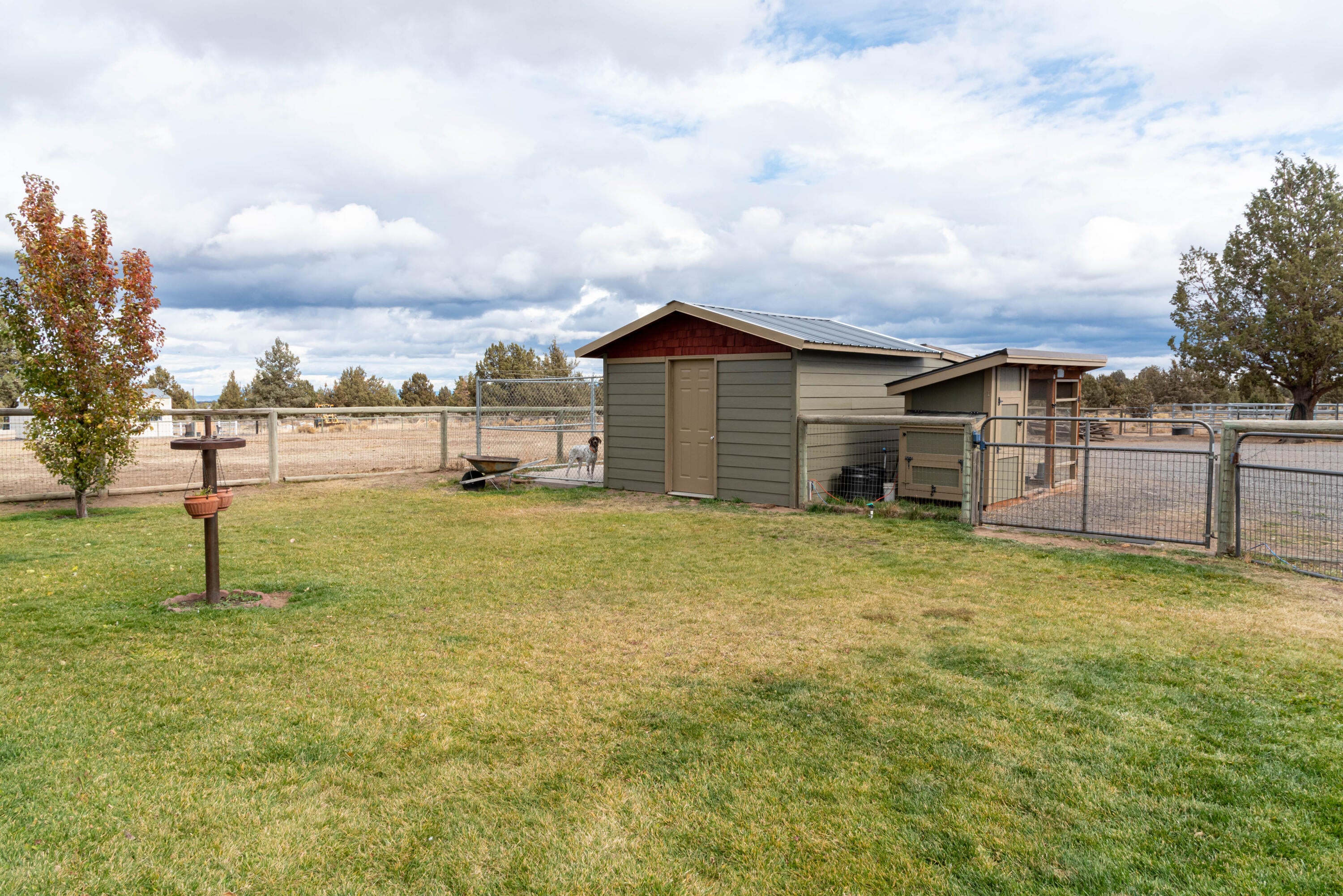 61136 Ropp Lane Bend, OR 97702 - Photo 44 of 75 DSC_5824