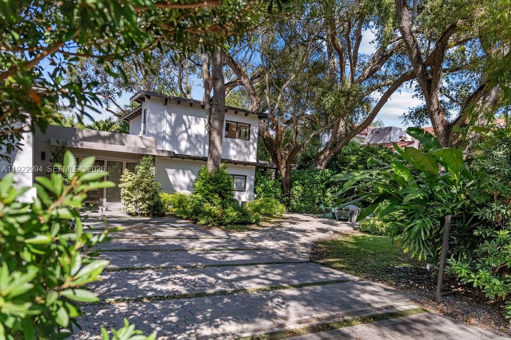 4095 Battersea Road Miami, FL 33133 - Photo 13 of 53 Oversized 13,000 Sf Lot