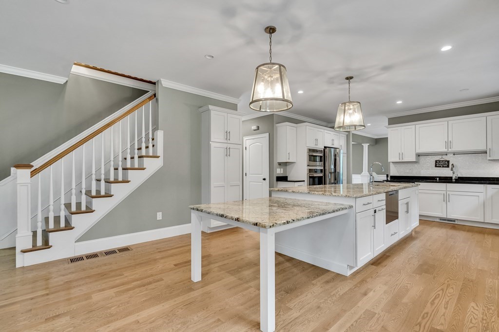 121 Taylor Farm Road Boxborough, MA 01719 - Photo 17 of 36