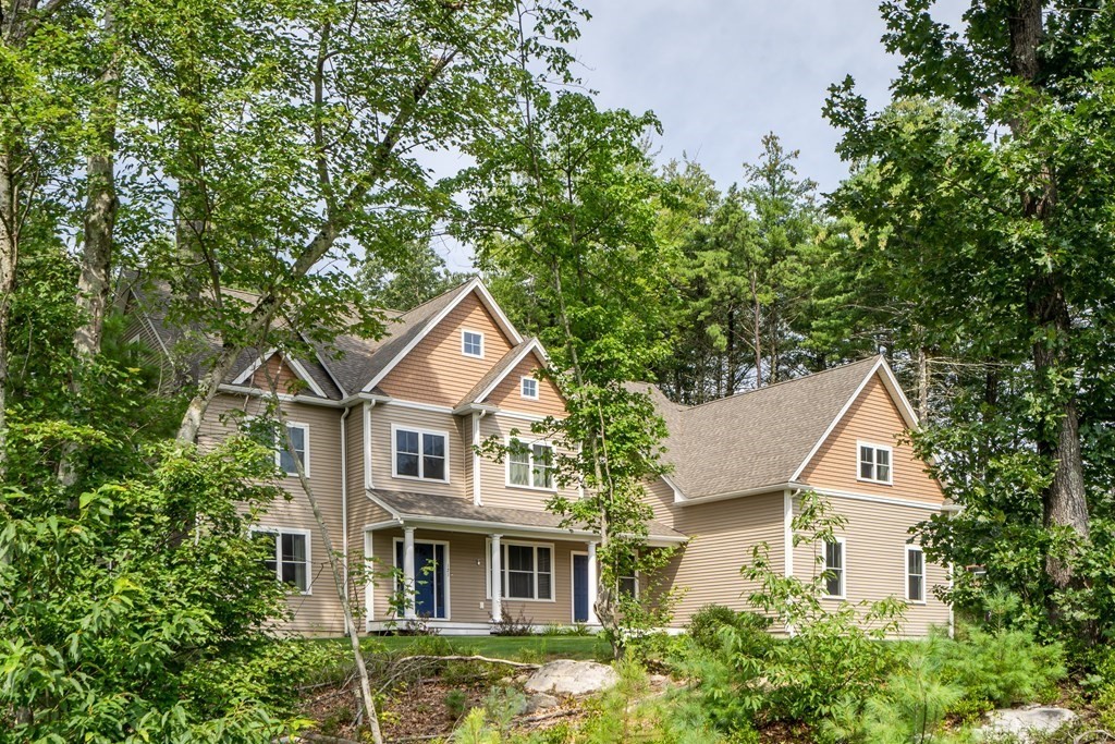 121 Taylor Farm Road Boxborough, MA 01719 - Photo 3 of 36