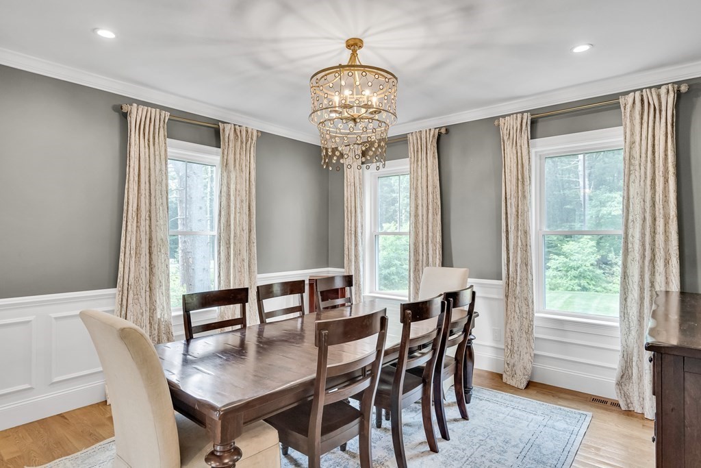 121 Taylor Farm Road Boxborough, MA 01719 - Photo 8 of 36