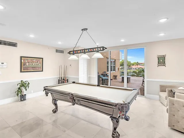 $2,950 | 1150 Hillsboro Mile, Unit 402, Hillsboro Beach, FL 33062