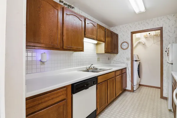 $219,900 | 2077 South 102nd Street, Unit D, West Allis, WI 53227