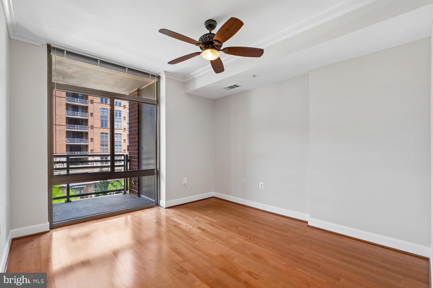 3650 South Glebe Road, Unit 445 Arlington, VA 22202 - Photo 20 of 53 Bedroom with crown molding and ceiling fan