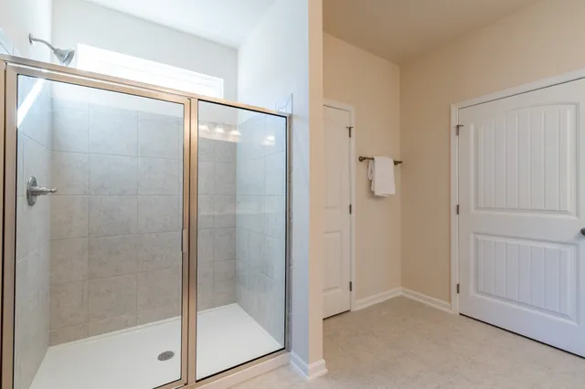 $459,990 | 1383 English Oak Drive, Clarksville, TN 37043