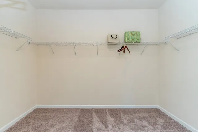 $459,990 | 1383 English Oak Drive, Clarksville, TN 37043