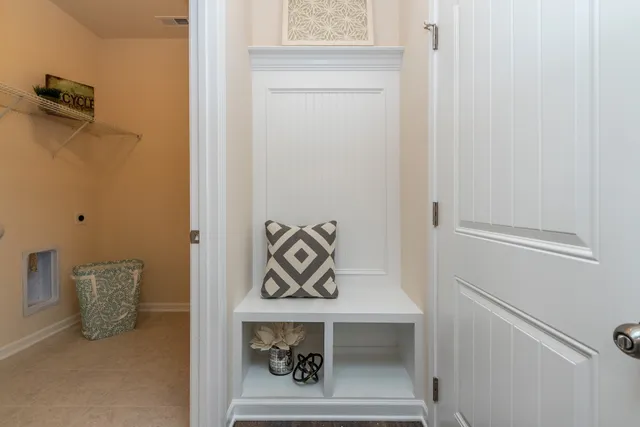 $459,990 | 1383 English Oak Drive, Clarksville, TN 37043