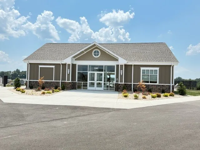 $459,990 | 1383 English Oak Drive, Clarksville, TN 37043