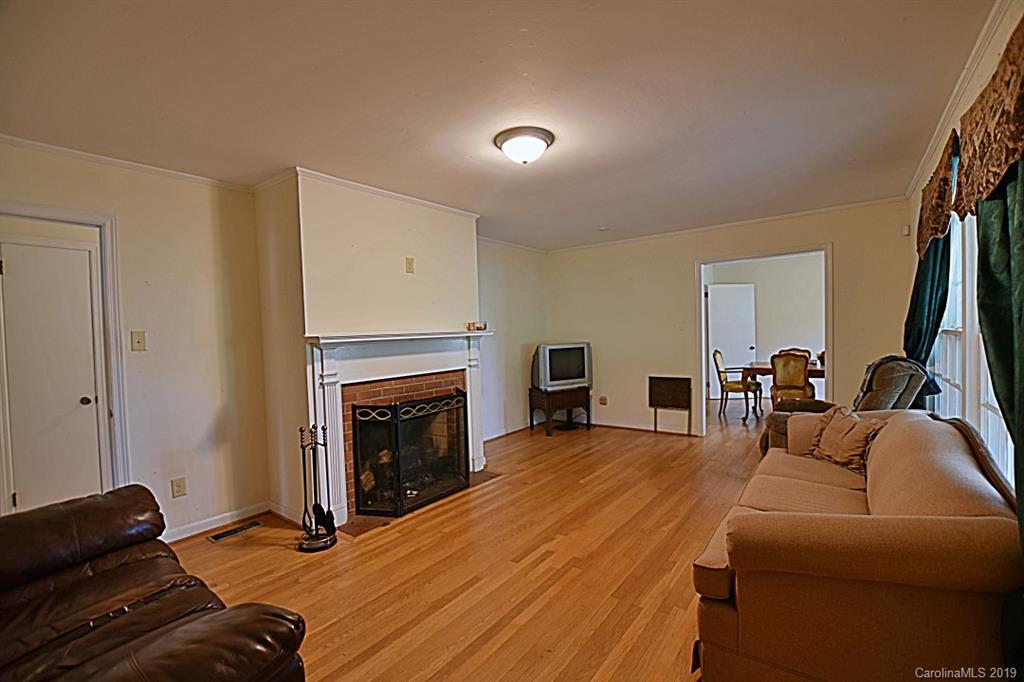 570 Owens Road York, SC 29745 - Photo 3 of 23
