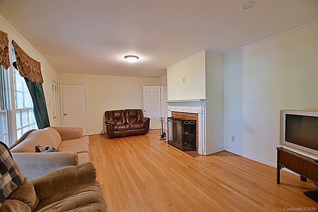570 Owens Road York, SC 29745 - Photo 5 of 23
