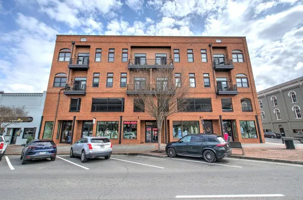 $479,900 | 1 East 3rd Avenue, Unit 313, Rome, GA 30161