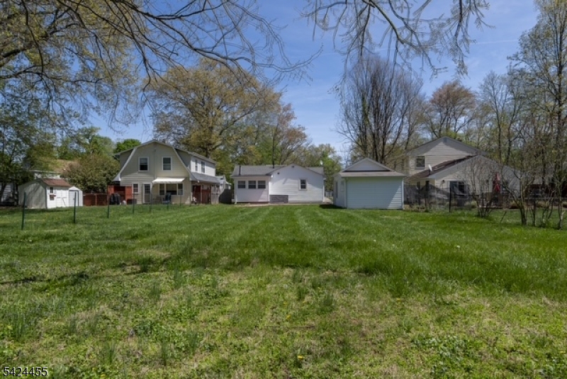 124 Chestnut Street Bridgewater, NJ 08807 - Photo 15 of 17