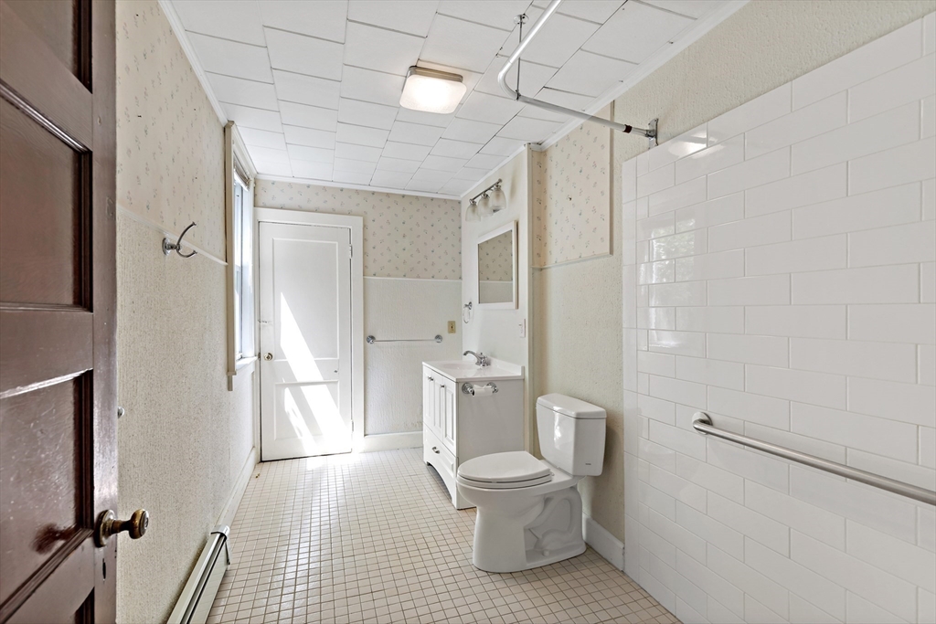 64 Como Road Boston, MA 02136 - Photo 11 of 29 Gallery Image 11
