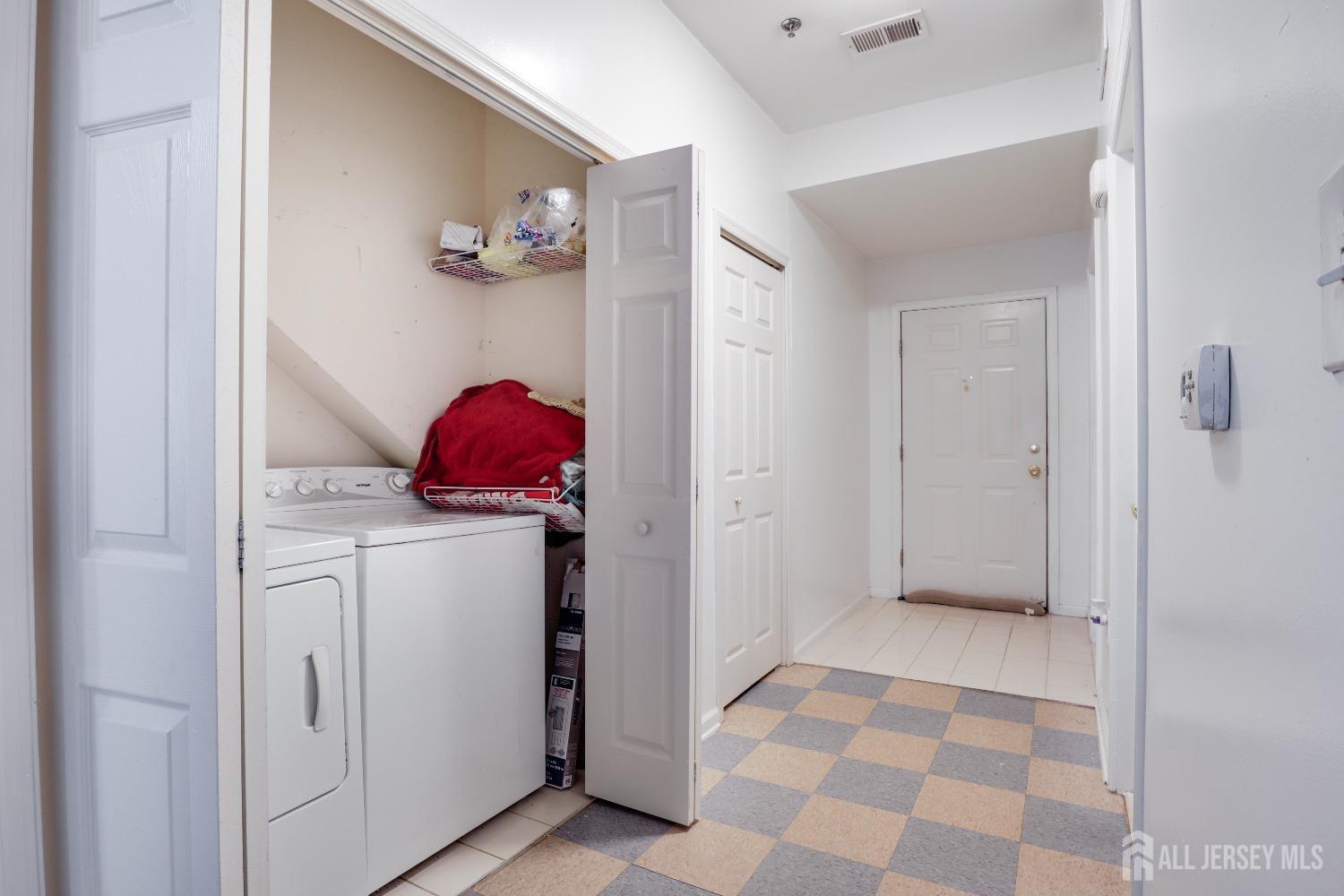 128 Remsen Avenue, Unit A New Brunswick, NJ 08901 - Photo 6 of 20