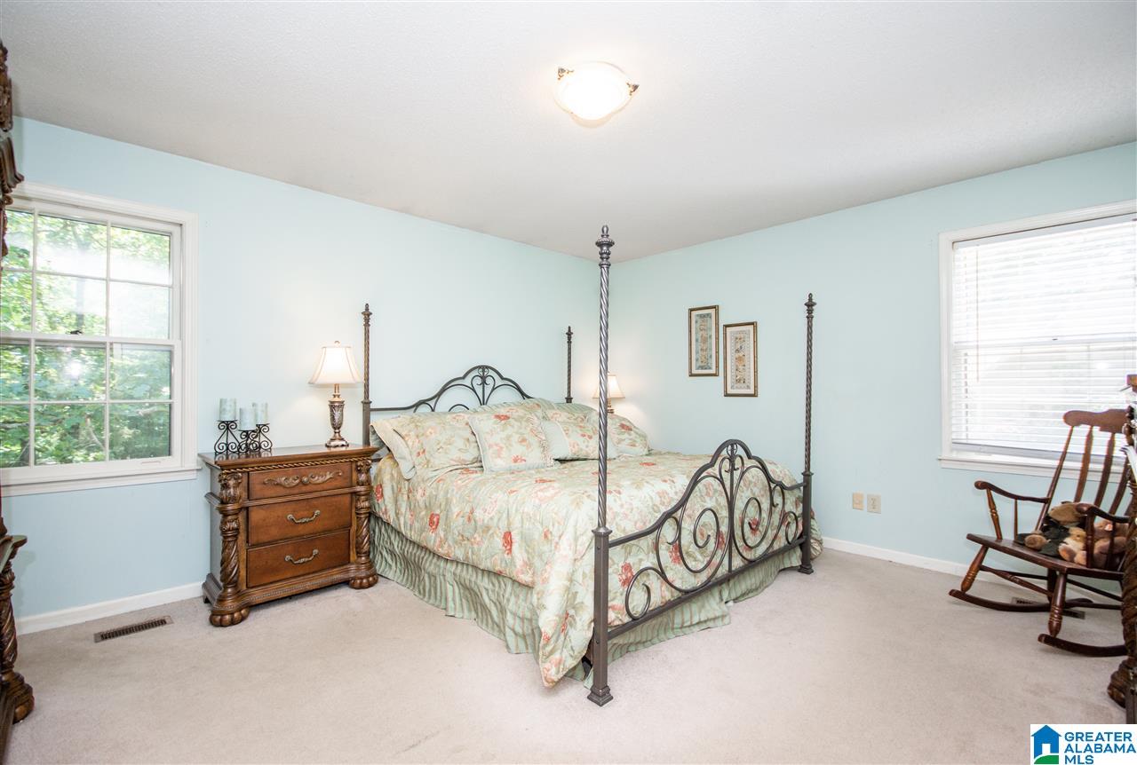 5123 Colonial Park Road Birmingham, AL 35242 - Photo 10 of 38