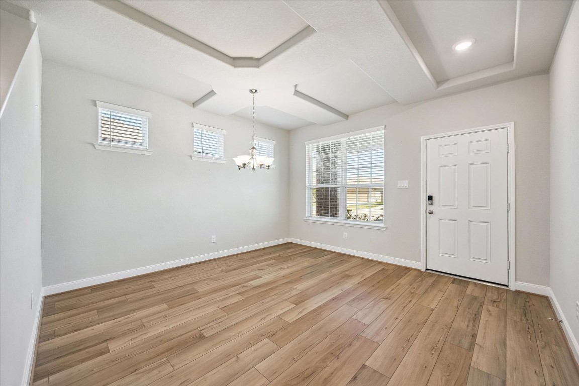 906 Barstow Drive Rosharon, TX 77583 - Photo 4 of 29 Formal dining room as you enter the front door