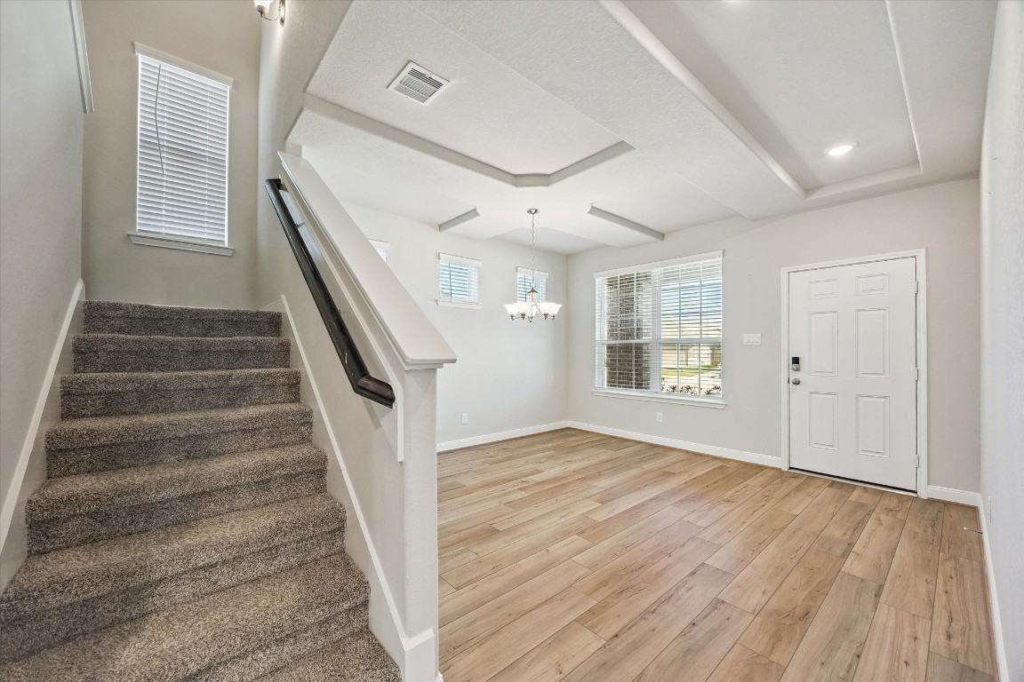 906 Barstow Drive Rosharon, TX 77583 - Photo 5 of 29