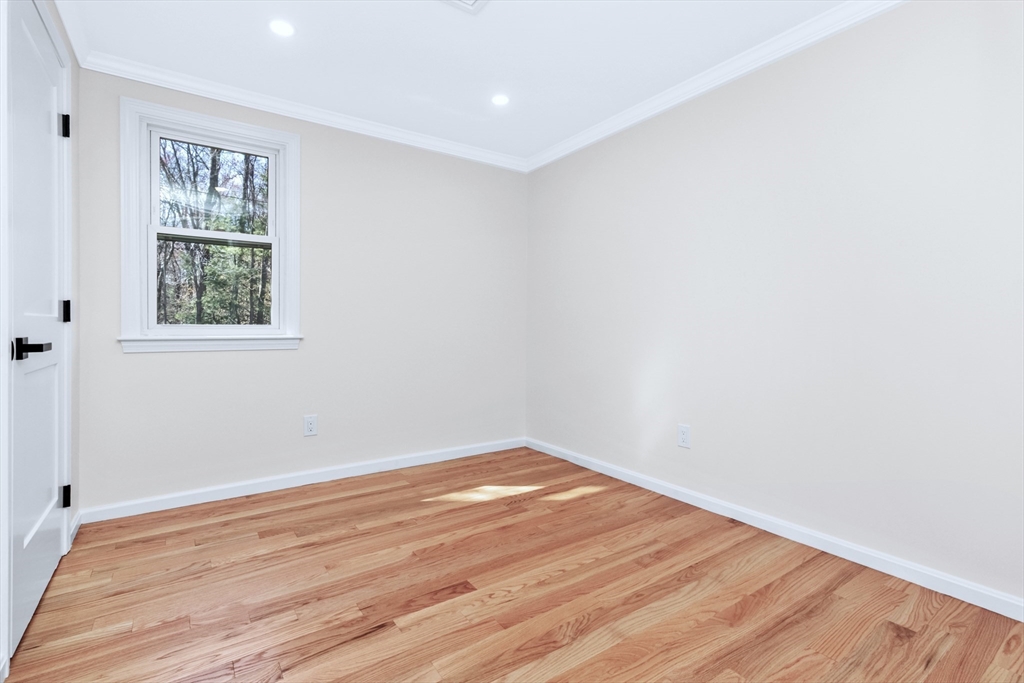 362 Center Street Hanover, MA 02339 - Photo 23 of 42