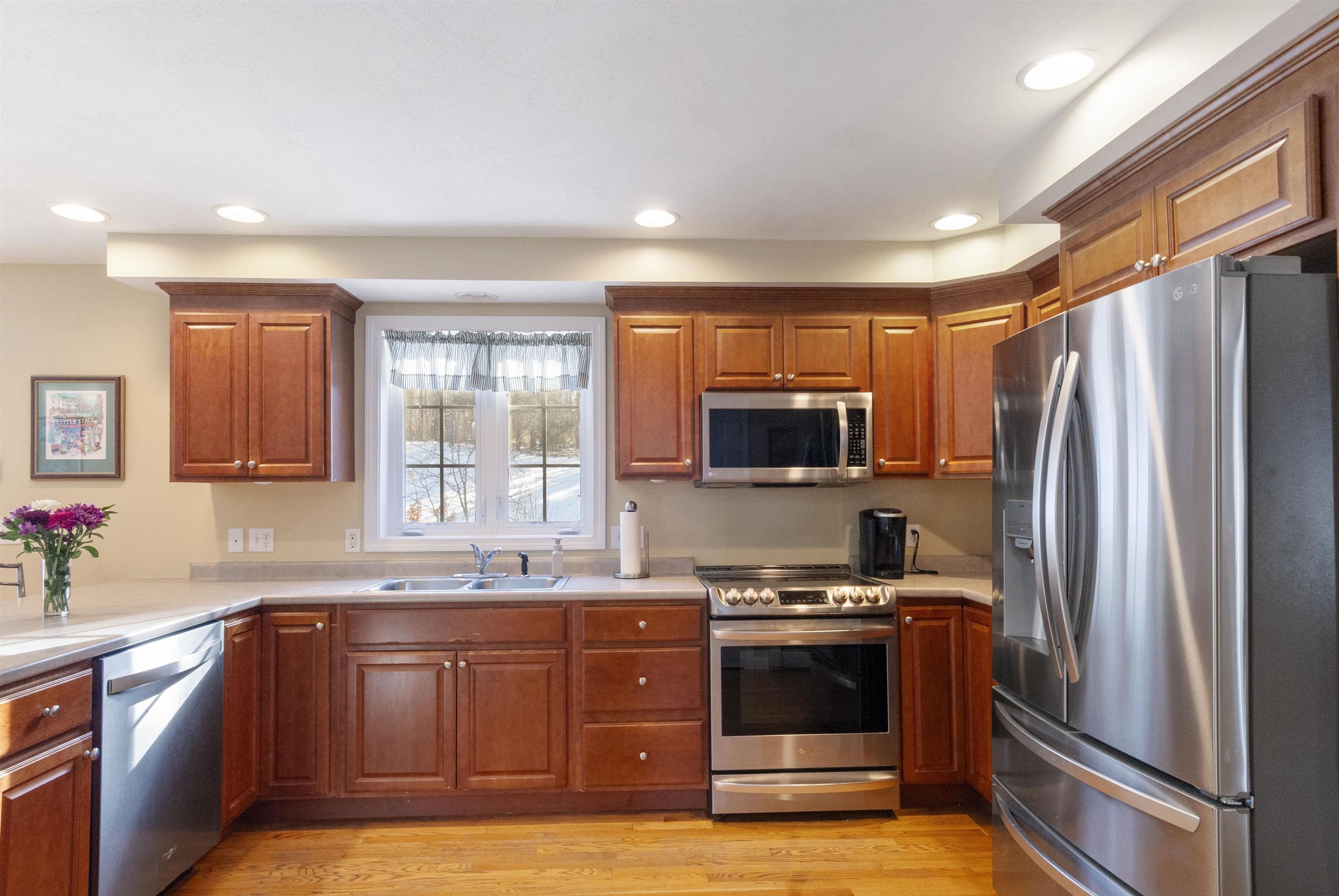 34 Heights Road Barrington, NH 03825 - Photo 7 of 27 Gallery Image 7