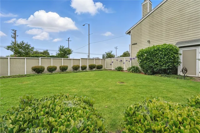 $429,888 | 14861 Mulberry Drive, Unit 1311, Whittier, CA 90604