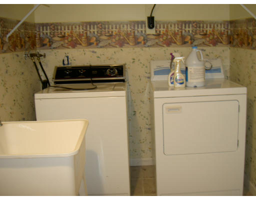 20 Grandview Street Springfield, MA 01118 - Photo 9 of 9