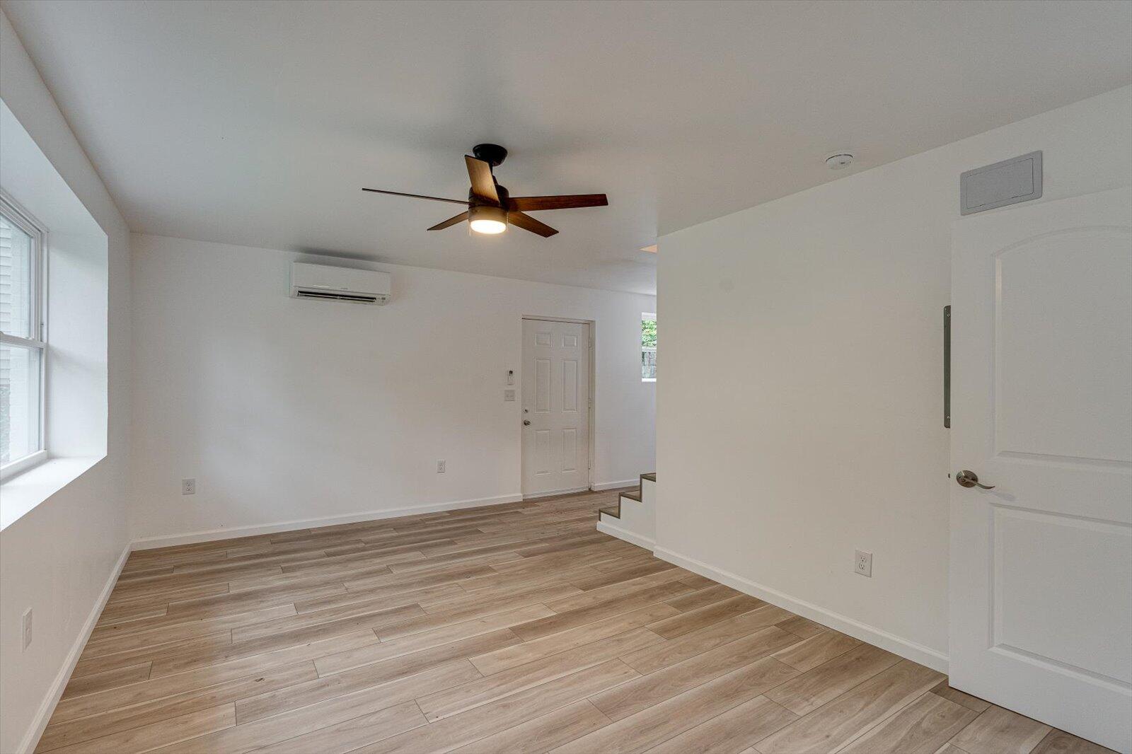 304 Gillespie Road Chattanooga, TN 37411 - Photo 4 of 17 04-304 Gillespie Rd-4