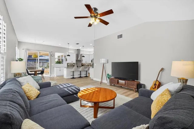 $485,000 | 9203 Sunflower Drive, Tampa, FL 33647