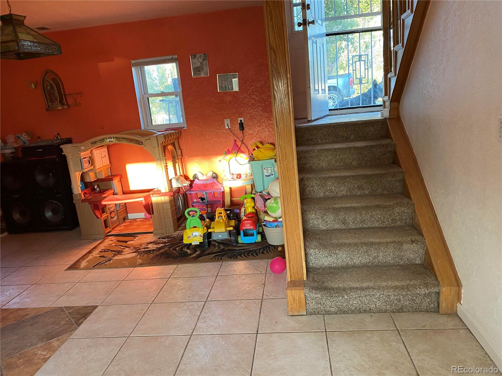 3925 Cottonwood Lane Brighton, CO 80603 - Photo 6 of 9