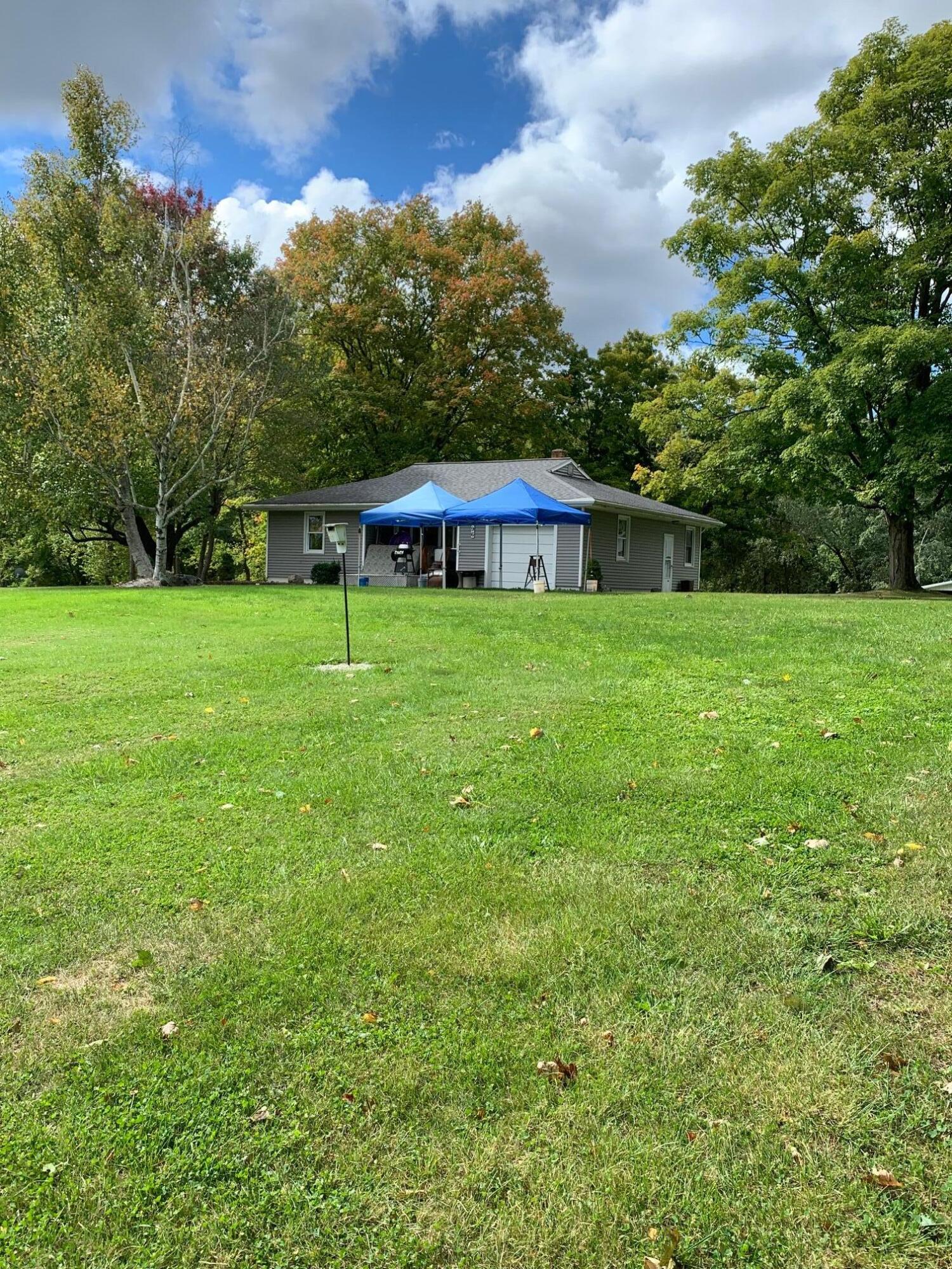 796 South Bellamy Road Ionia, MI 48846 - Photo 2 of 8 Bellamy rd