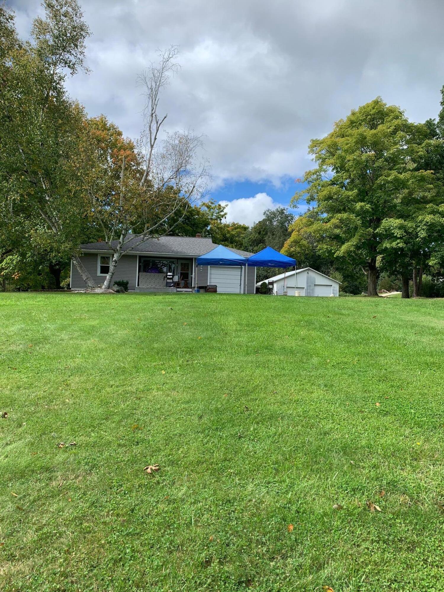 796 South Bellamy Road Ionia, MI 48846 - Photo 5 of 8 IMG_4791