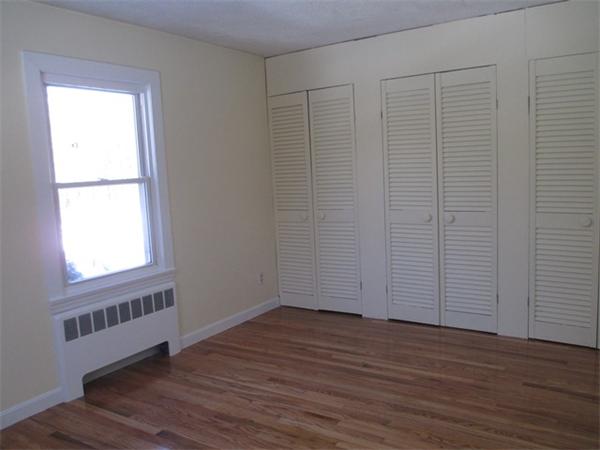 20 Chestnut Street Grafton, MA 01519 - Photo 10 of 30 Gallery Image 10