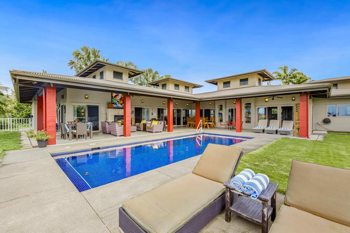 12-7124 Kalapana Kapoho Beach Road Pahoa, HI 96778 - Photo 3 of 30 a view of a house with a swimming pool and sitting area