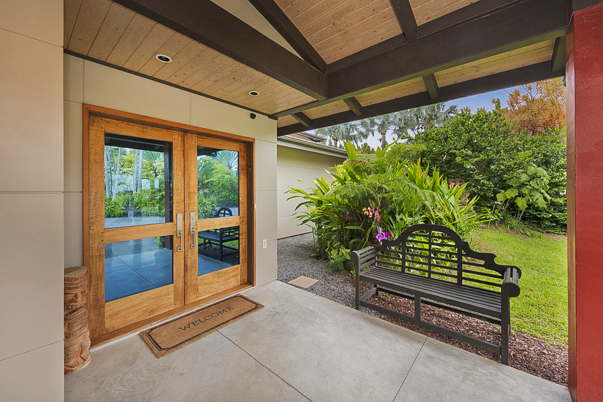 12-7124 Kalapana Kapoho Beach Road Pahoa, HI 96778 - Photo 6 of 30 a view of a bench in the garden