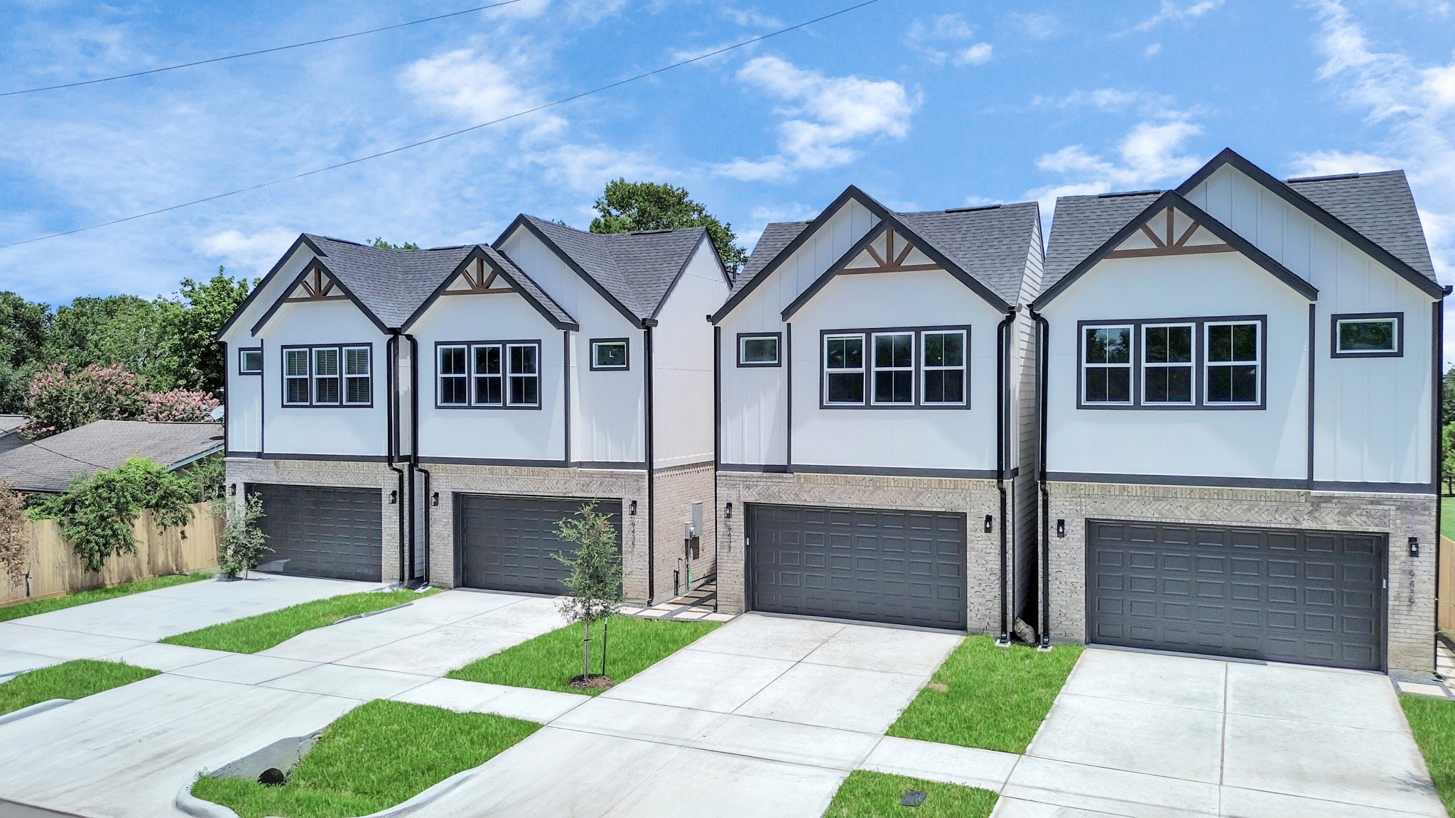 9435 Arledge Street Houston, TX 77075 - Photo 2 of 25