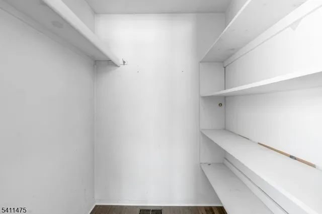 $490,000 | 5 Marigold Lane, Somerset, NJ 08873